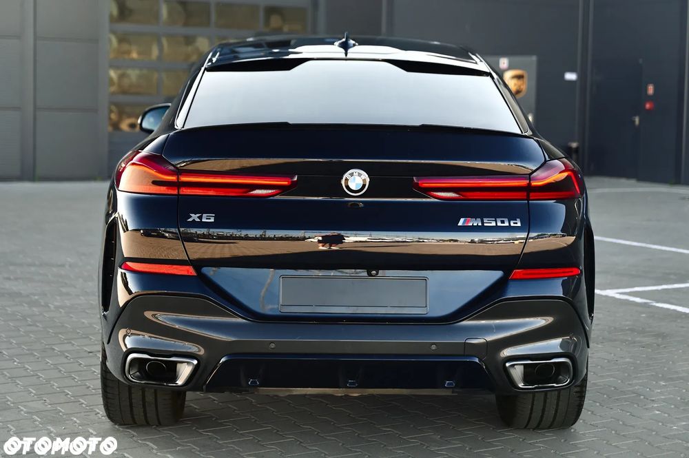 BMW X6M M50d - 12