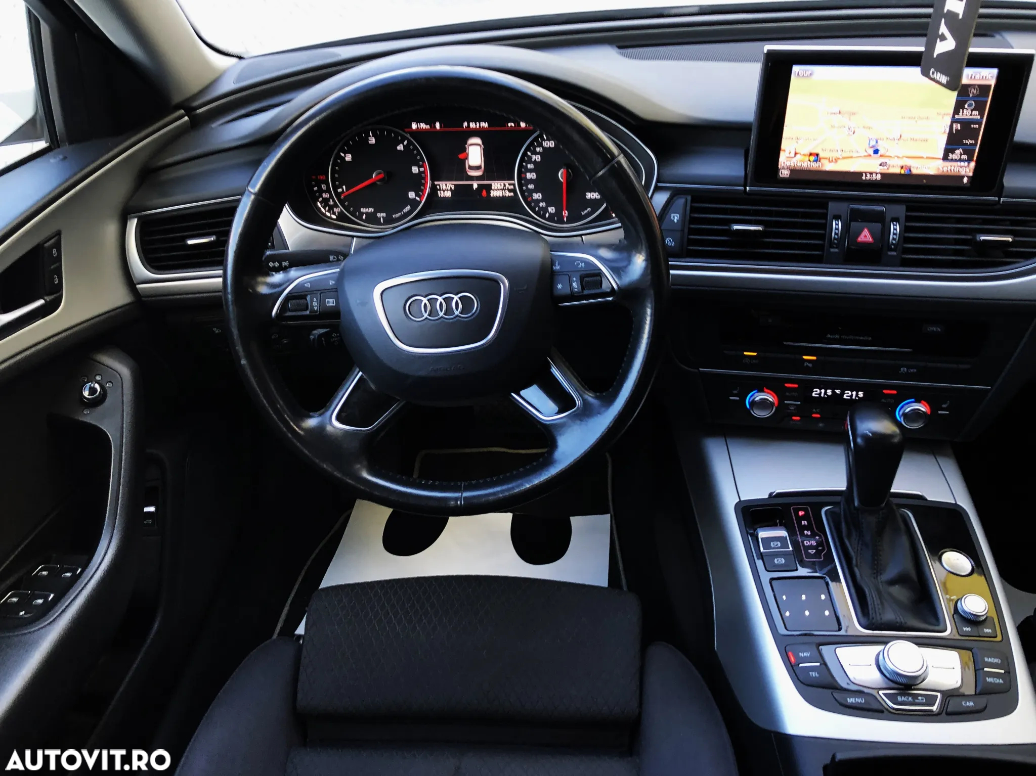 Audi A6 Avant 2.0 TDI Ultra S tronic - 10