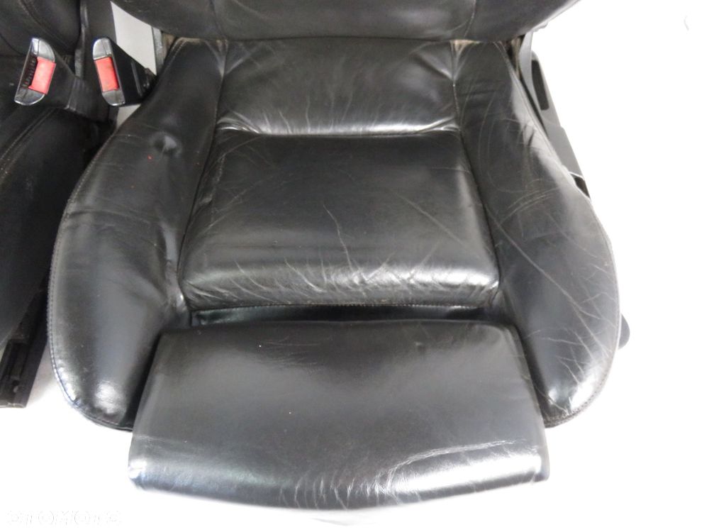 FOTELE PRZÓD SKÓRZANE OPEL ZAFIRA A - 13