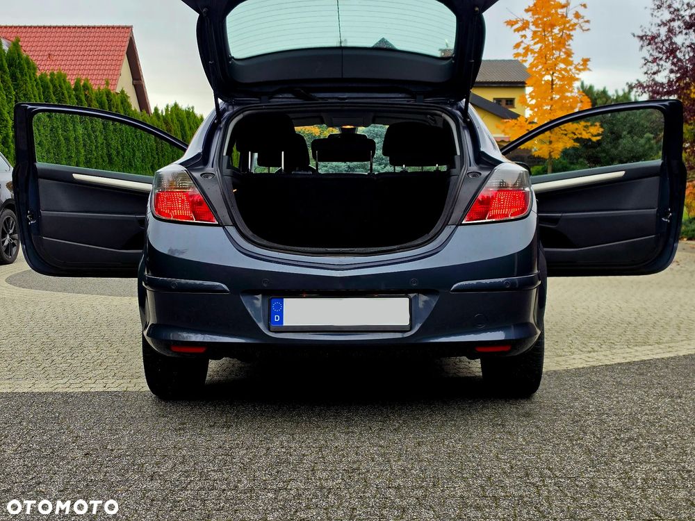 Opel Astra - 11