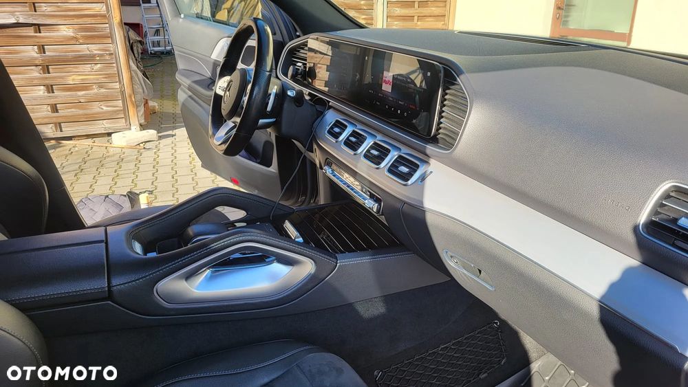 Mercedes-Benz GLE 300 d 4-Matic - 9