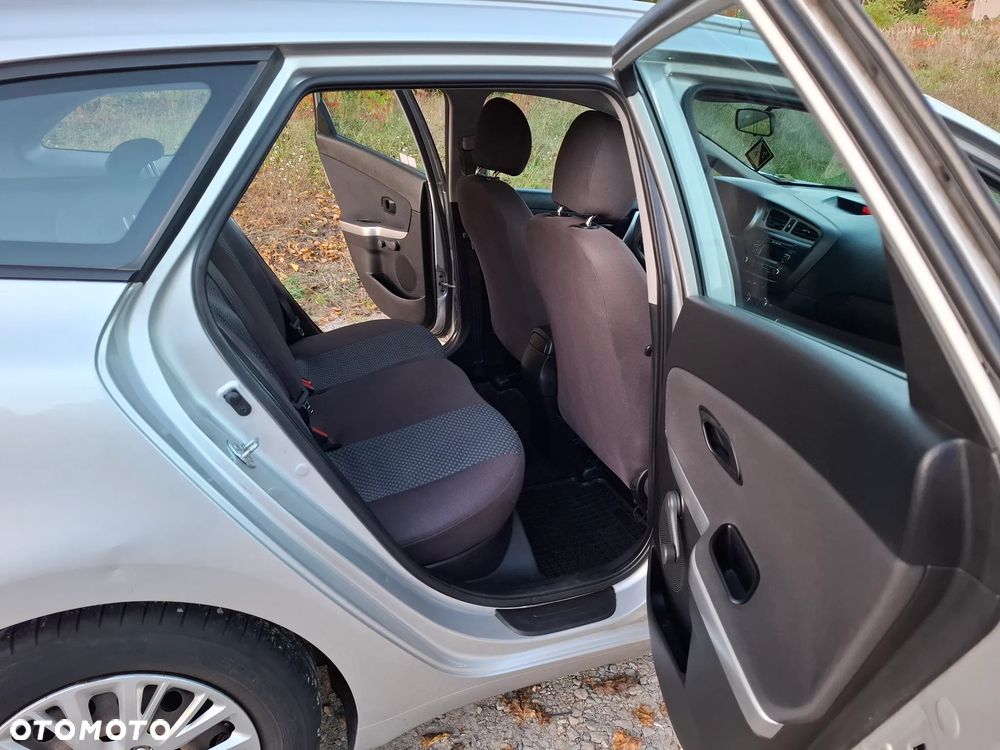 Kia Ceed 1.4 M - 9