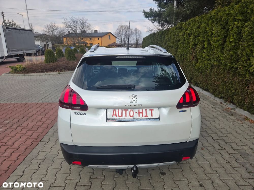 Peugeot 2008 PureTech 110 Stop&Start Urban Move - 8
