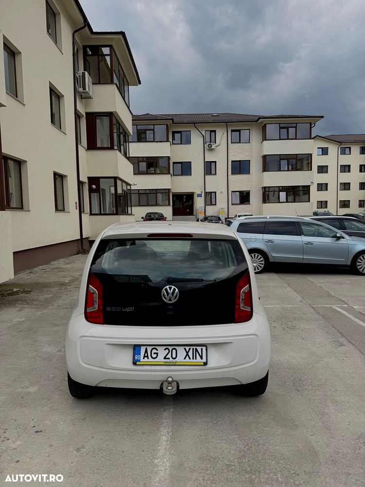 Volkswagen up! - 5