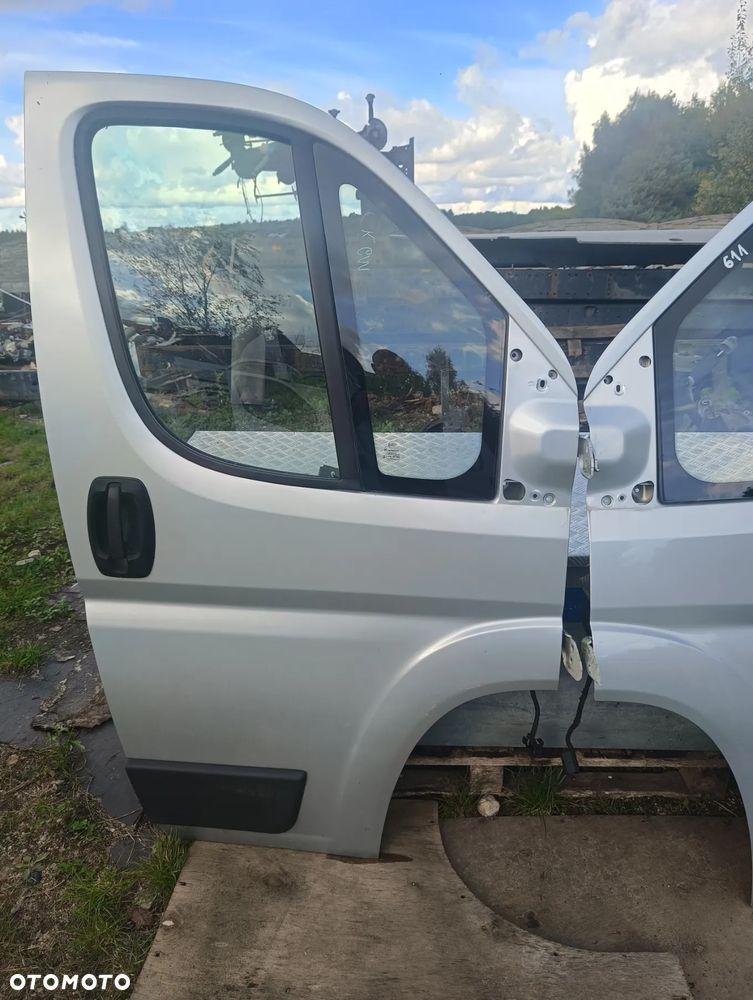 Drzwi prawe lewe przednie Ducato Boxer 611 - 2