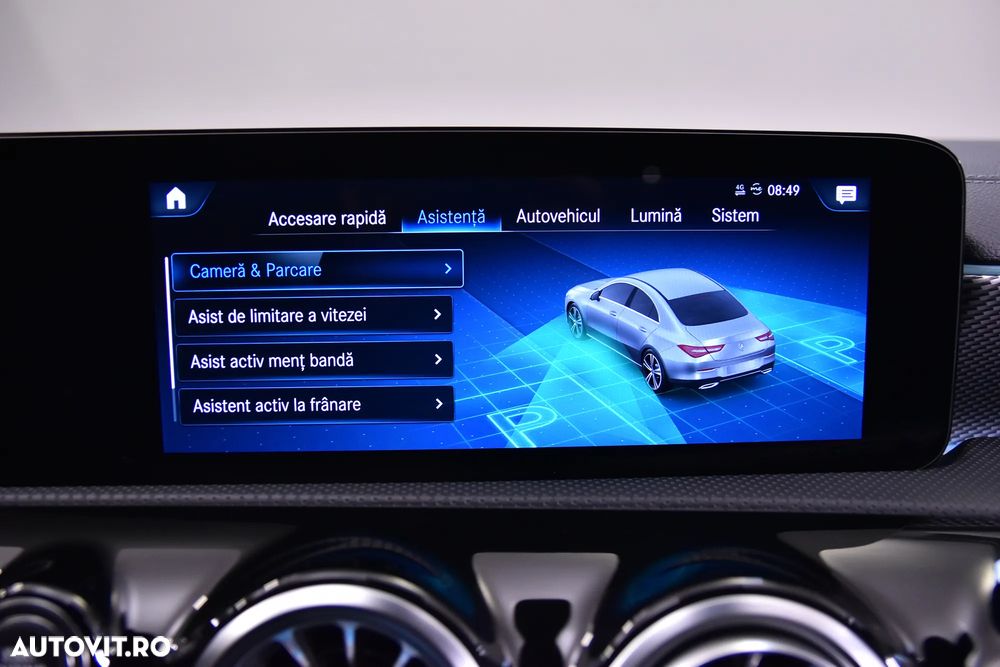 Mercedes-Benz CLA - 21