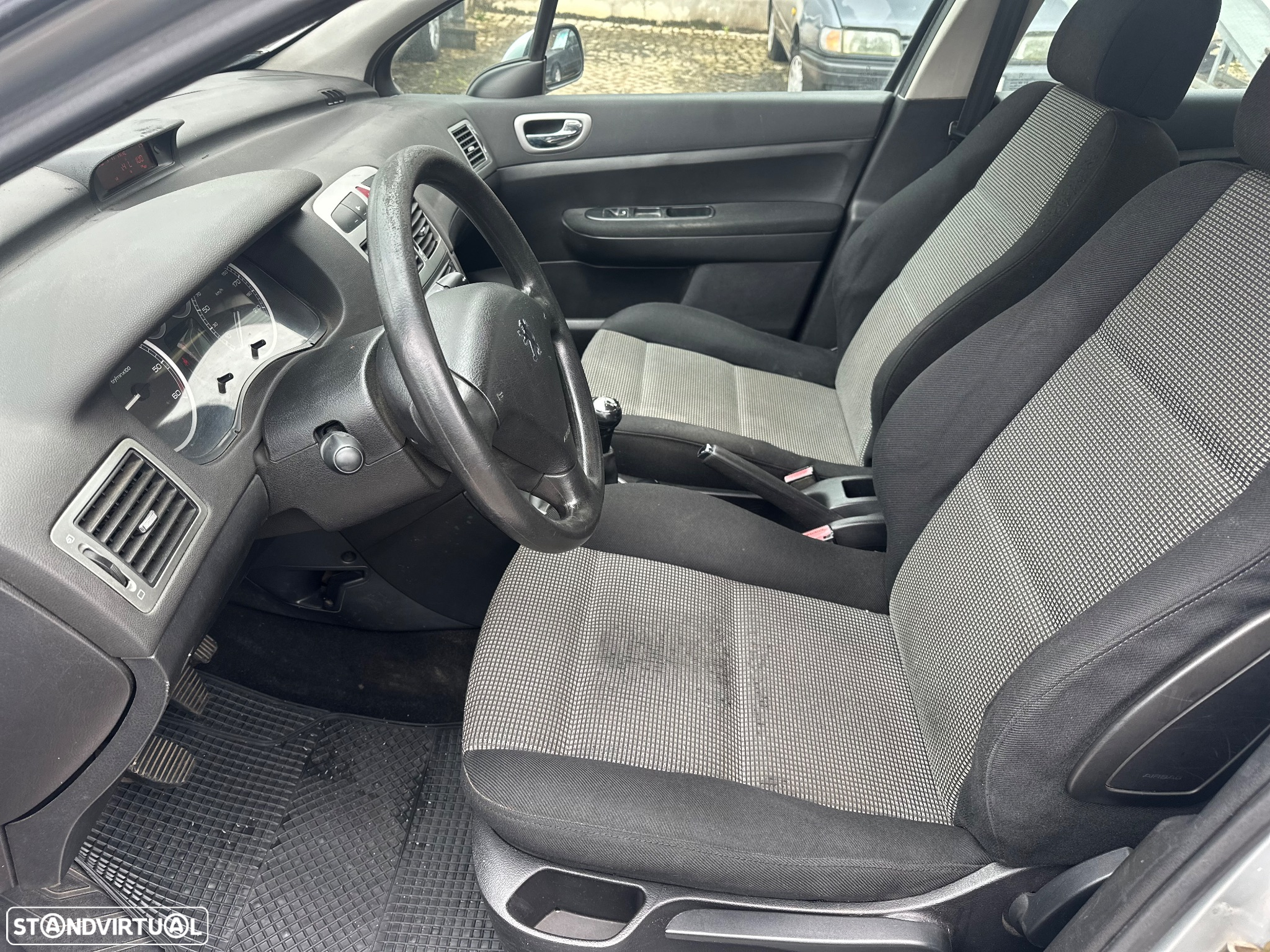 Peugeot 307 1.6 HDi Premium - 5