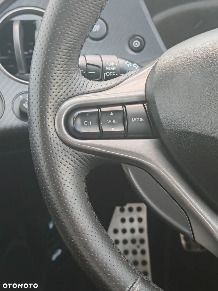 Honda Civic 1.8 GT Special Edition - 17