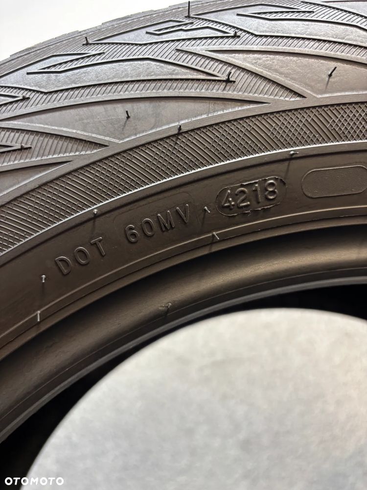 4 OPONY ZIMOWE NOKIAN 235/60/17  106H  M+S, XL, SUV - 7