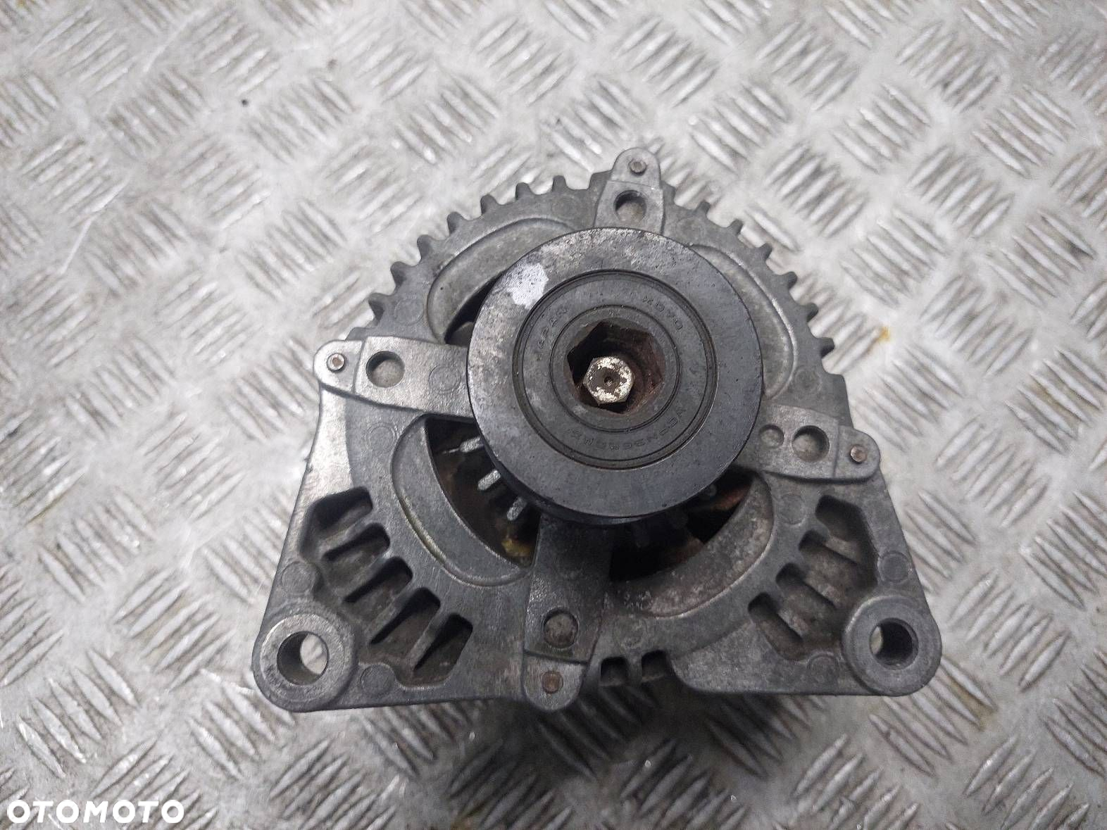 ALTERNATOR FORD FOCUS MK2 II LIFT 1.6 TDCI - 4