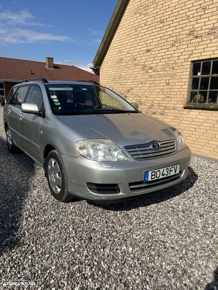 Toyota Corolla 1.4 D-4D Edition - 1