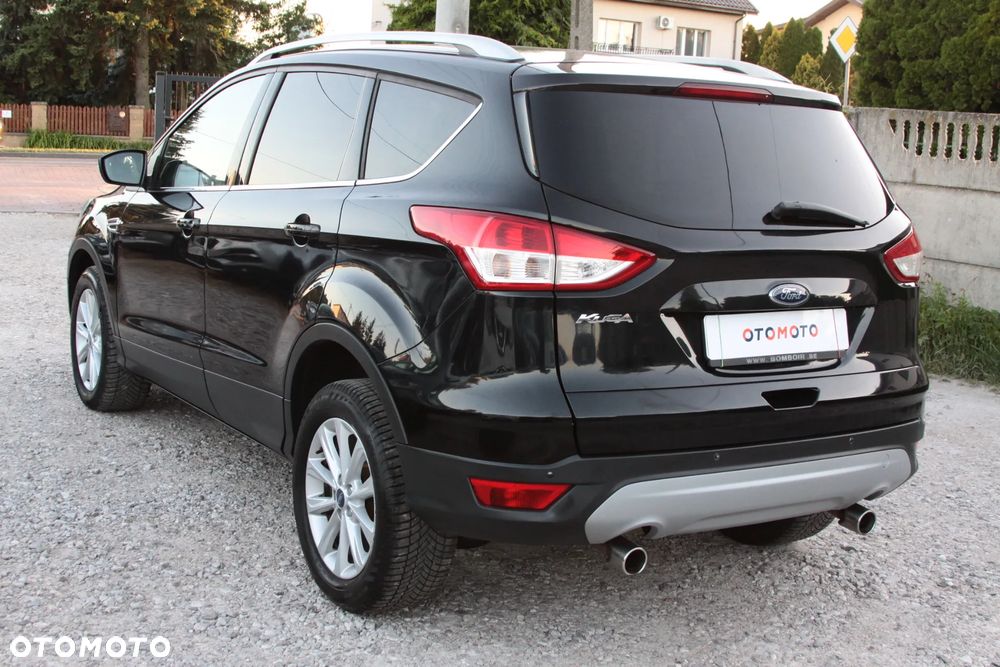 Ford Kuga 2.0 TDCi 2x4 Titanium - 8