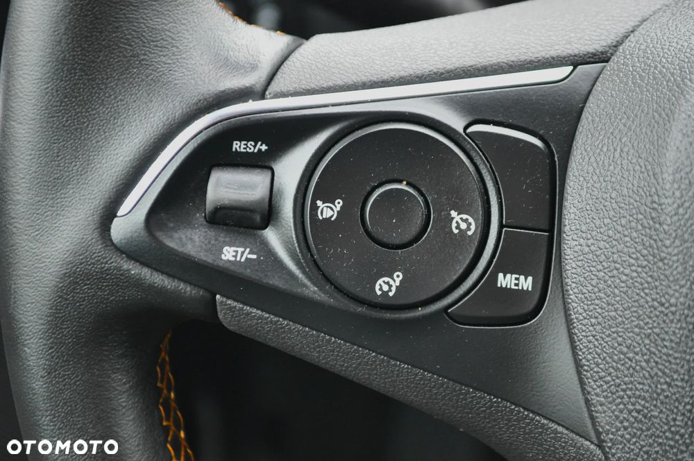 Opel Crossland X 1.2 Start/Stop Automatik Design Line - 15