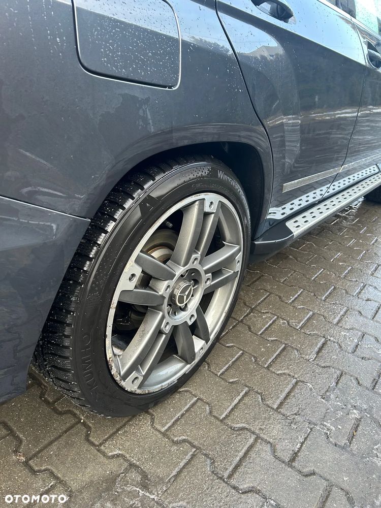 Mercedes-Benz GLK - 12