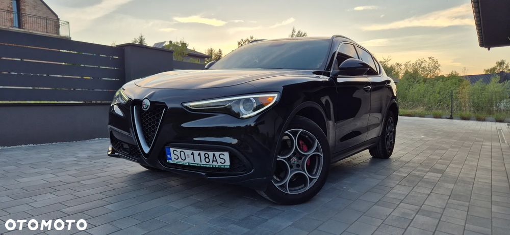 Alfa Romeo Stelvio 2.0 Turbo 16V AT8-Q4 Super - 3