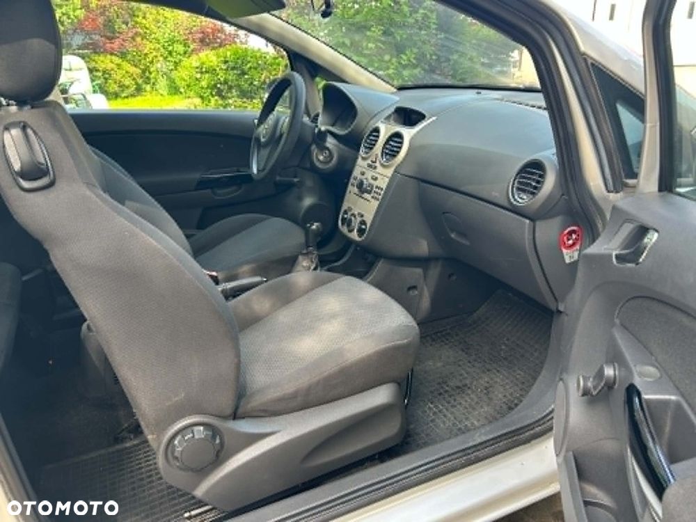 Opel Corsa - 26