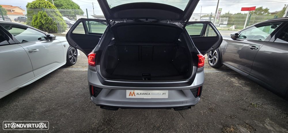 VW T-Roc 2.0 TDI R-Line DSG - 28
