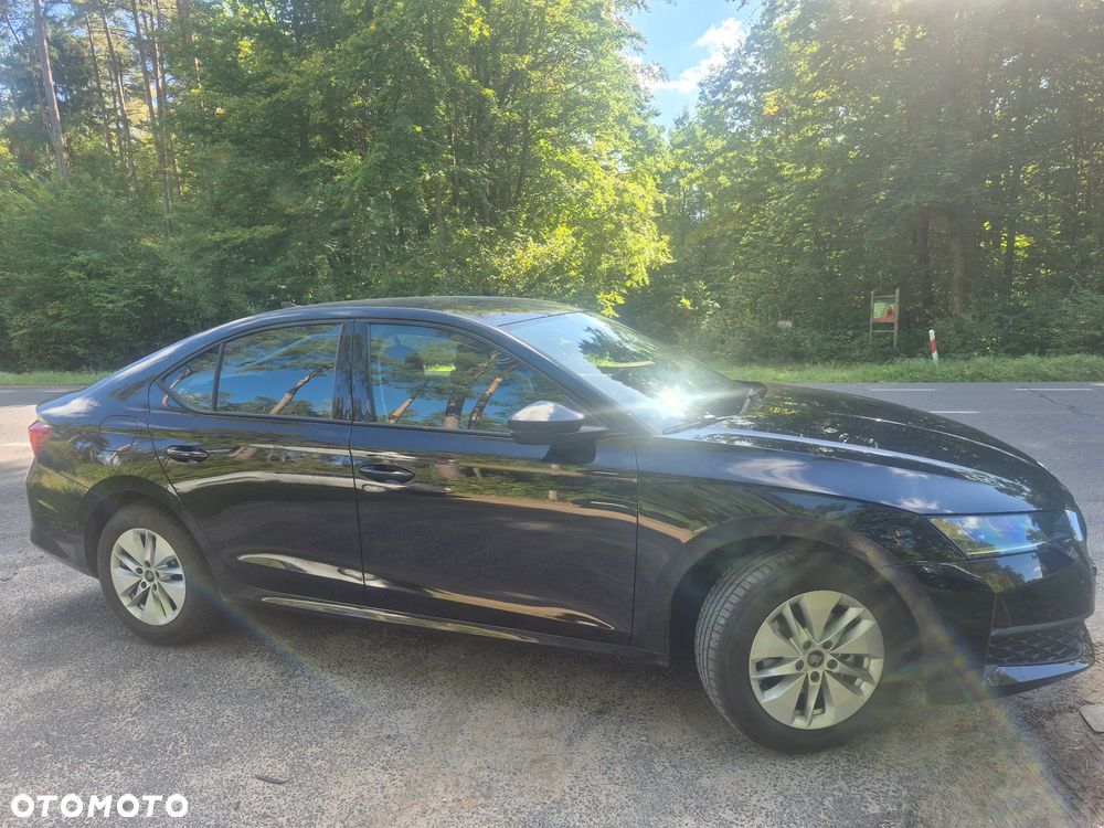Skoda Octavia ver-1-5-tsi-drive-essence - 2