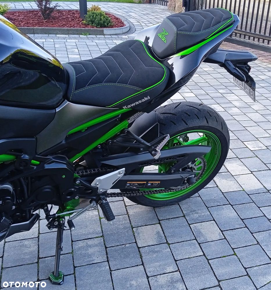 Kawasaki Z 900 - 14