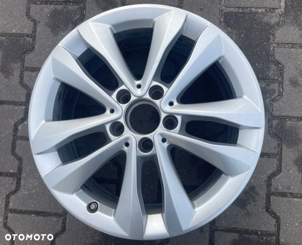 Mercedes C-klasa W205 Felga Aluminiowa 17" ET48,5 1szt.