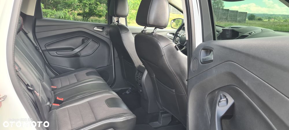 Ford Kuga 2.0 TDCi 4x4 ST-Line - 8