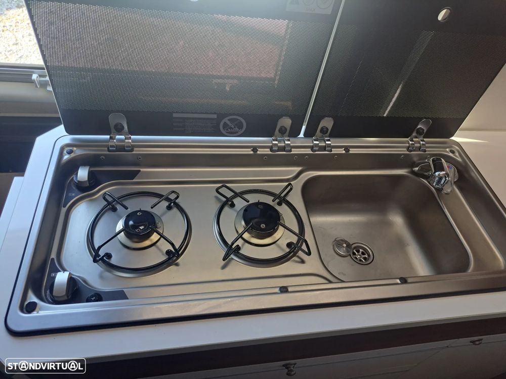 Peugeot Boxer Camper van - 27