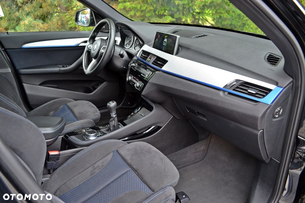 BMW X1 - 24