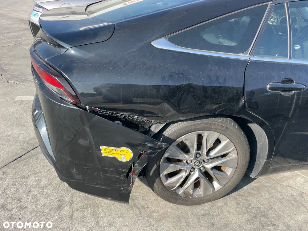 Toyota Mirai Standard - 14