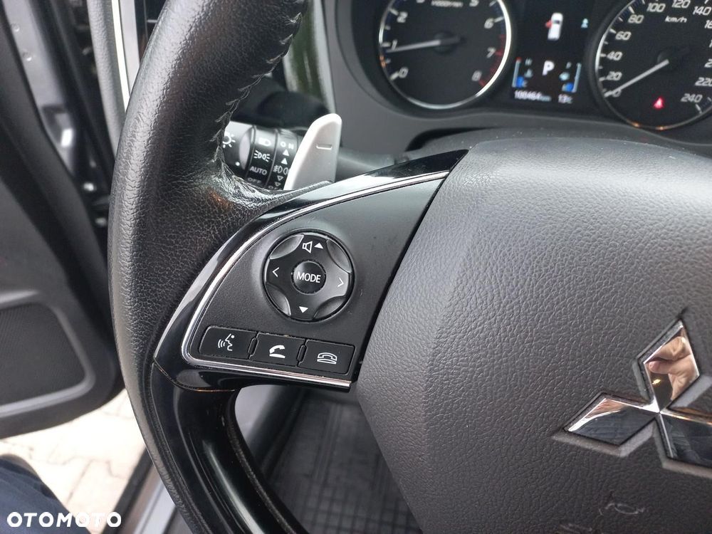 Mitsubishi Outlander 2.0 Intense 4WD CVT - 20