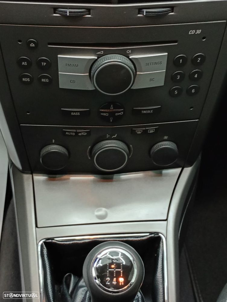 Opel Astra 1.7 CDTI Cosmo M5 - 16