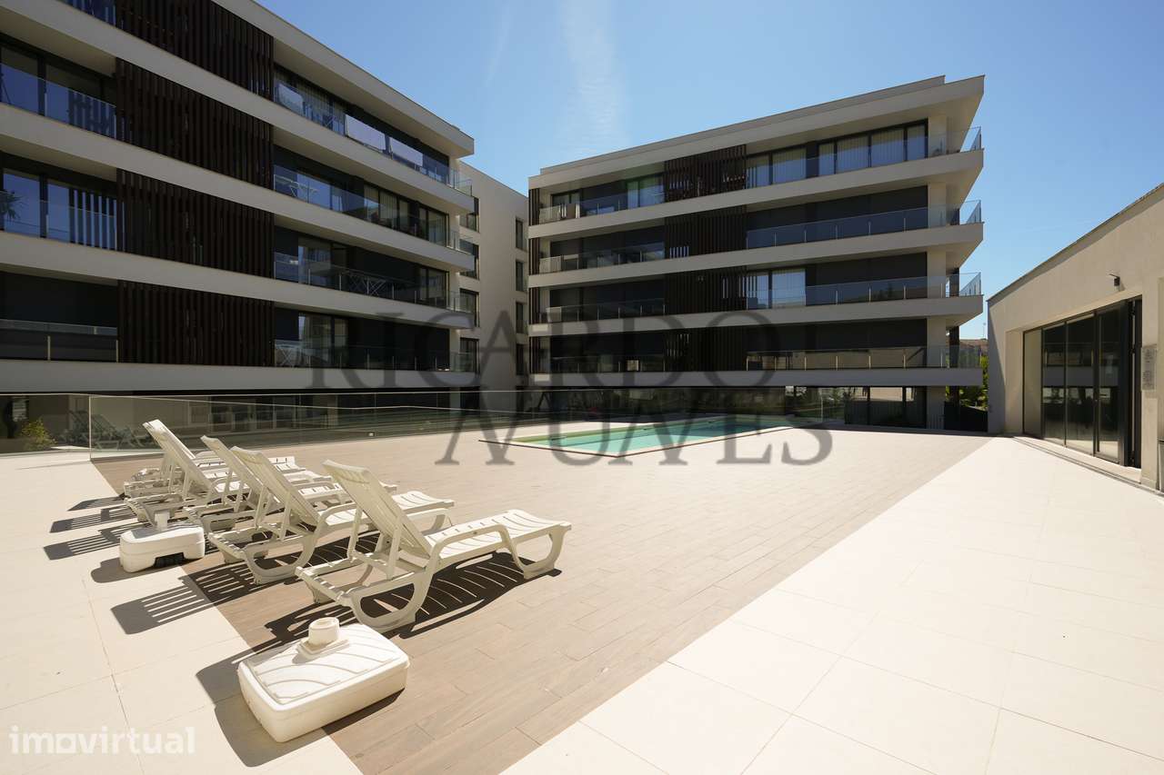 T1 Moderno no Auren Villas c/ Piscina e Garagem – Centro de Ourém. - Grande imagem: 2/56