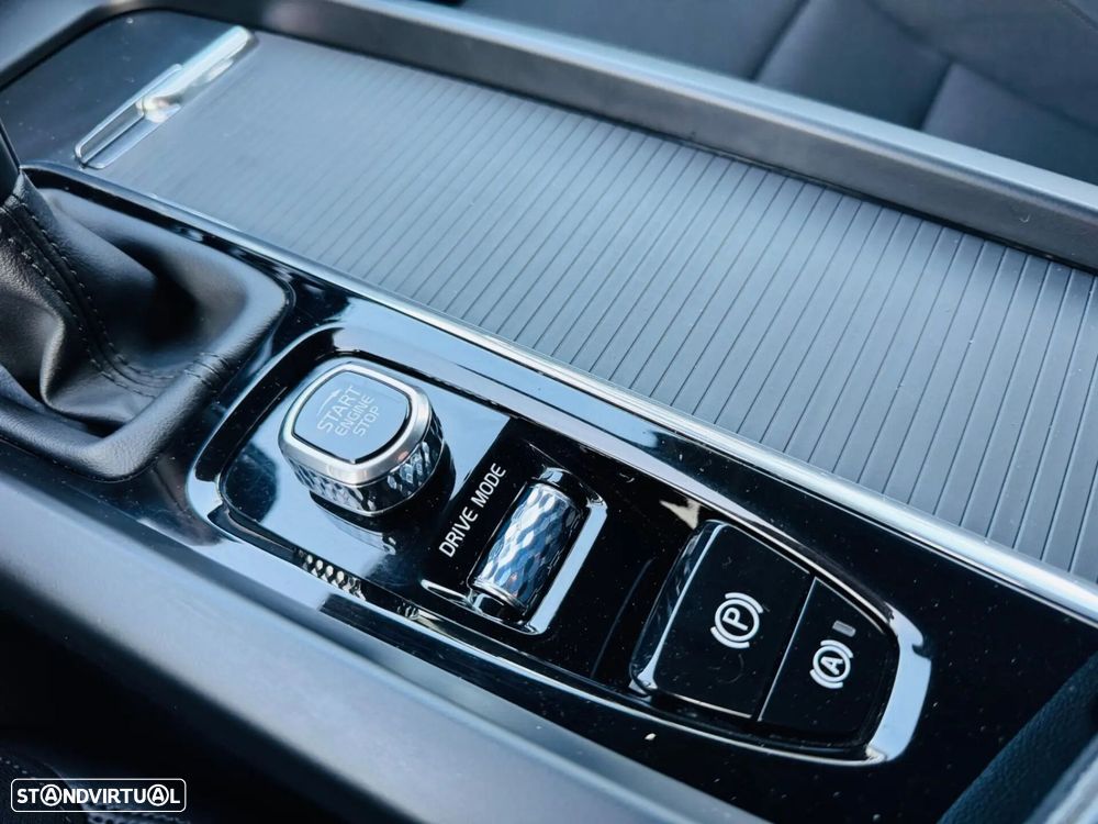 Volvo V60 2.0 D3 Inscription - 37