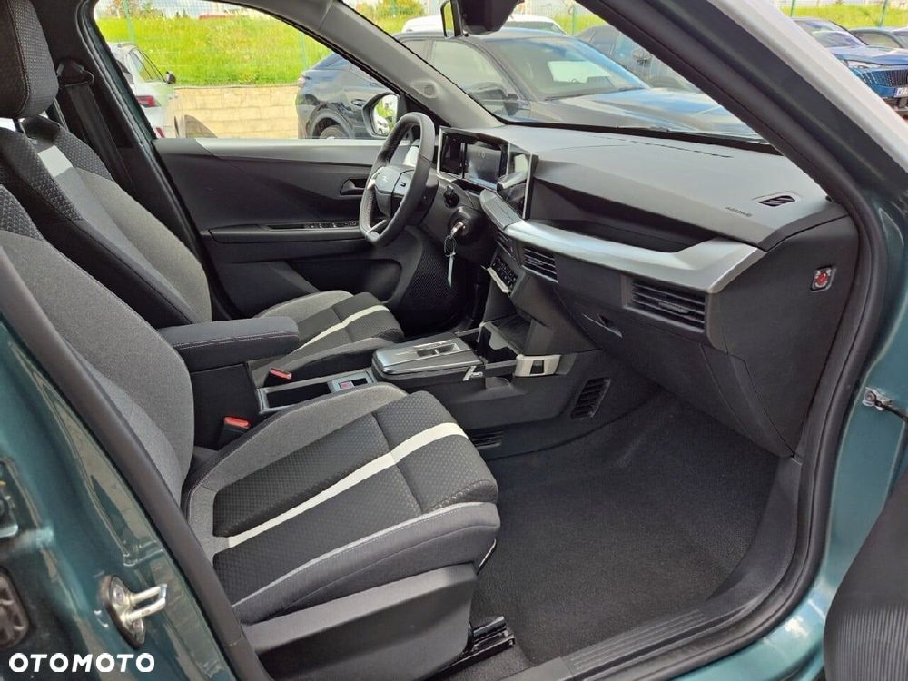 Opel Frontera - 12