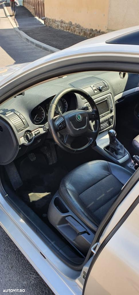 Skoda Octavia 2.0 TDI Ambiente - 9