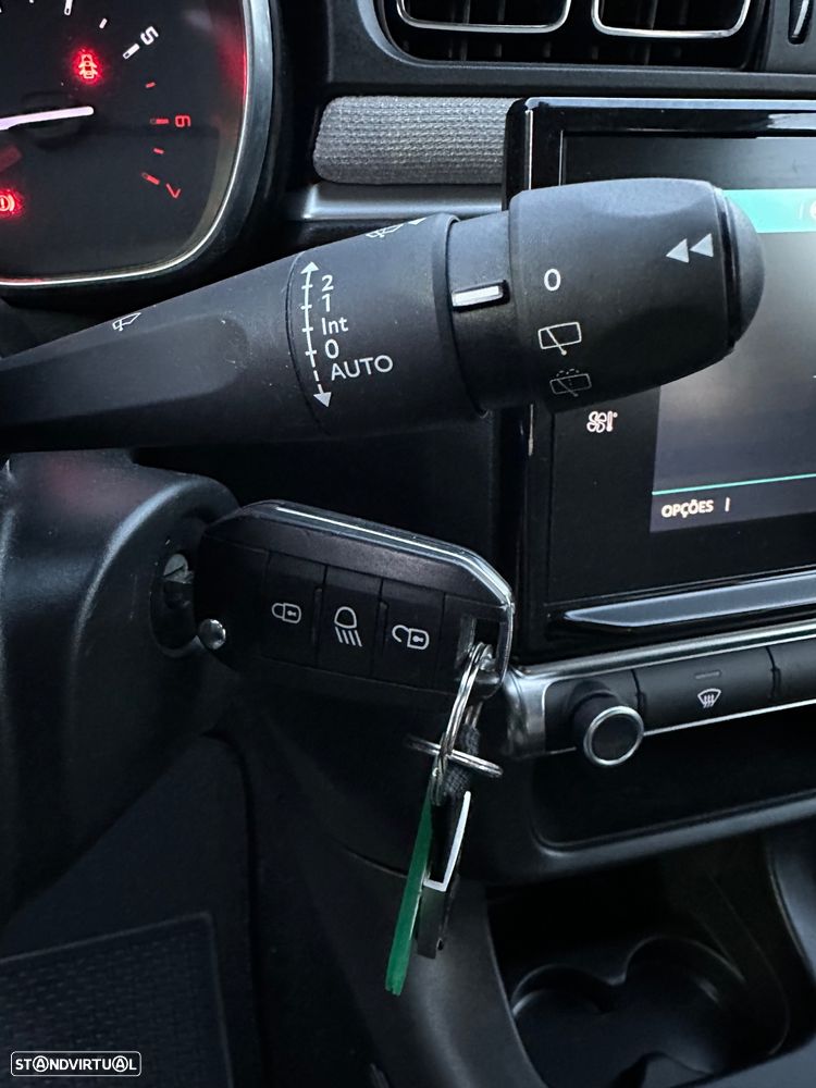 Citroën C3 Pure Tech Live - 13