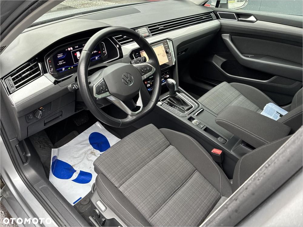 Volkswagen Passat 2.0 TDI EVO Business DSG - 16