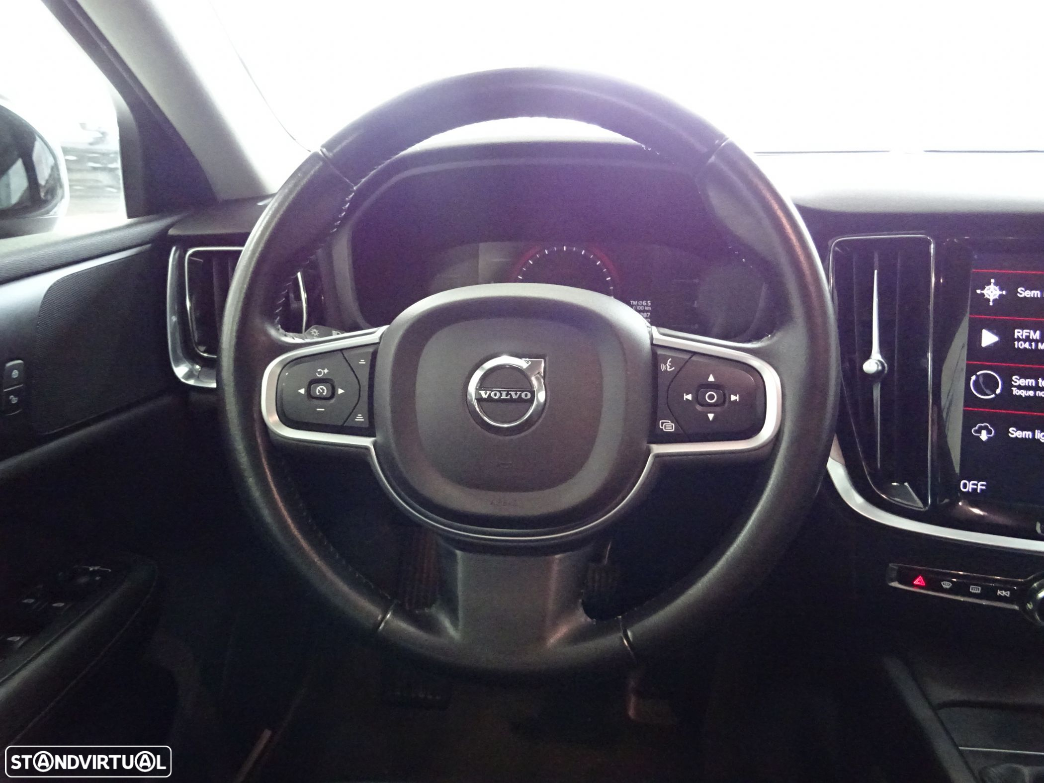 Volvo V60 2.0 D3 Momentum - 14