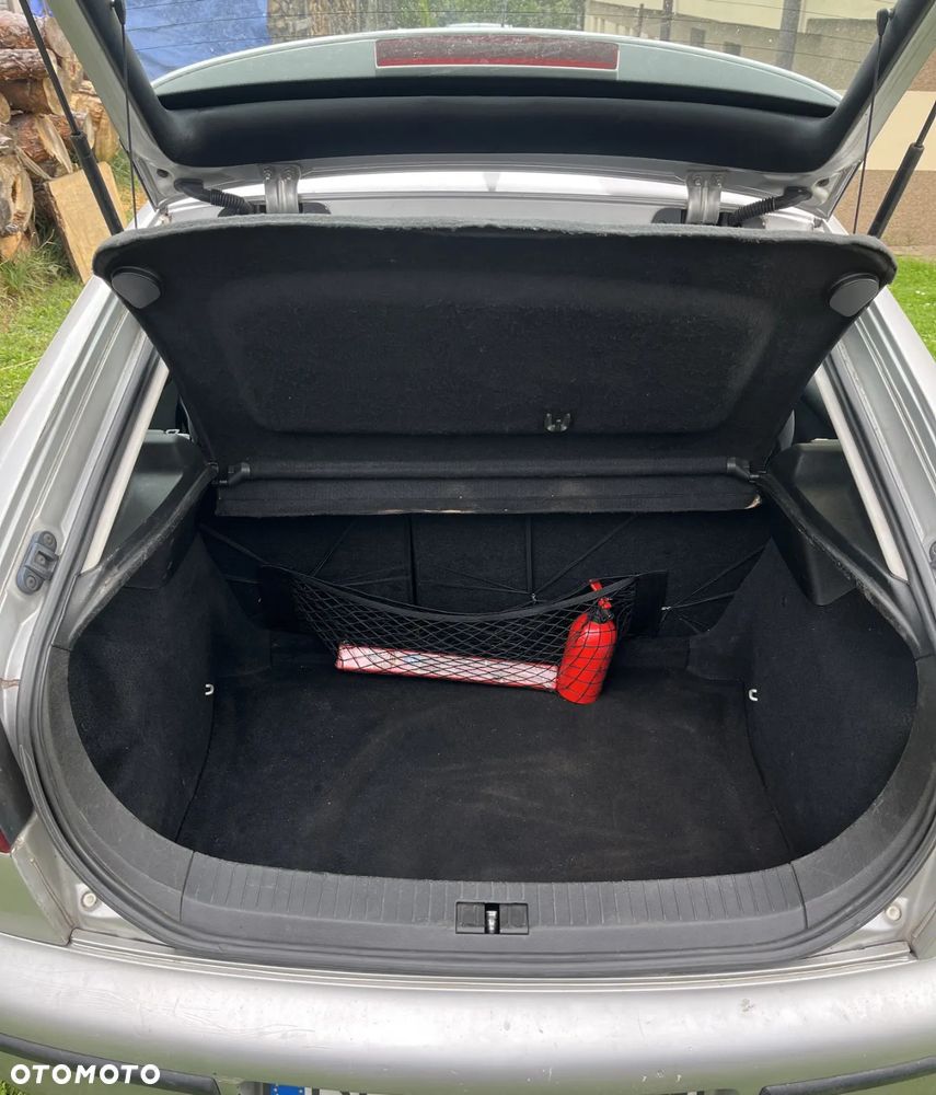 Seat Leon 1.9 TDI Signo - 11