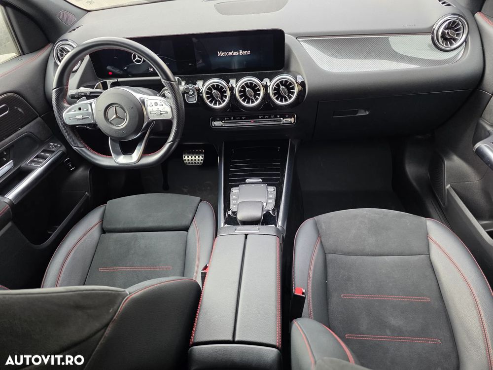 Mercedes-Benz GLA 250 e - 8