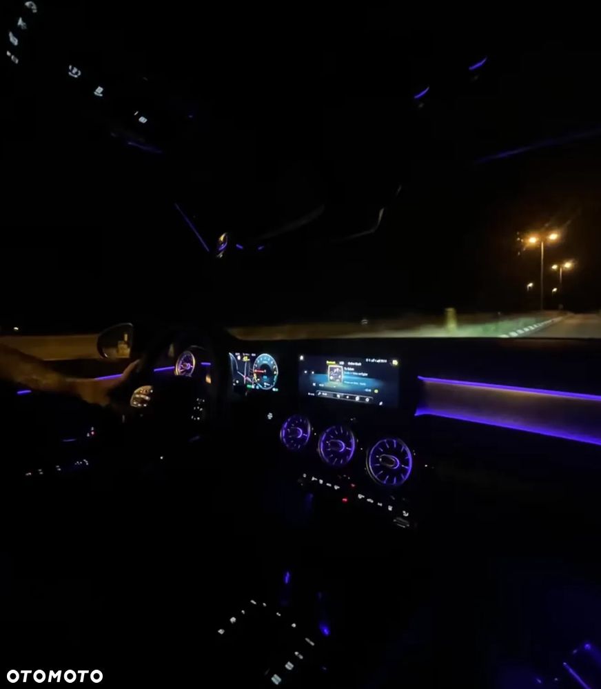 Mercedes-Benz CLA 250 7G-DCT AMG Line - 7