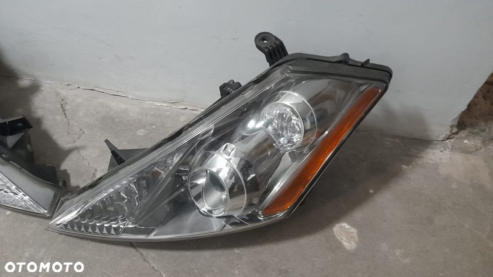 Nissan murano lampa xenon kompletna 300zl za sztuke
