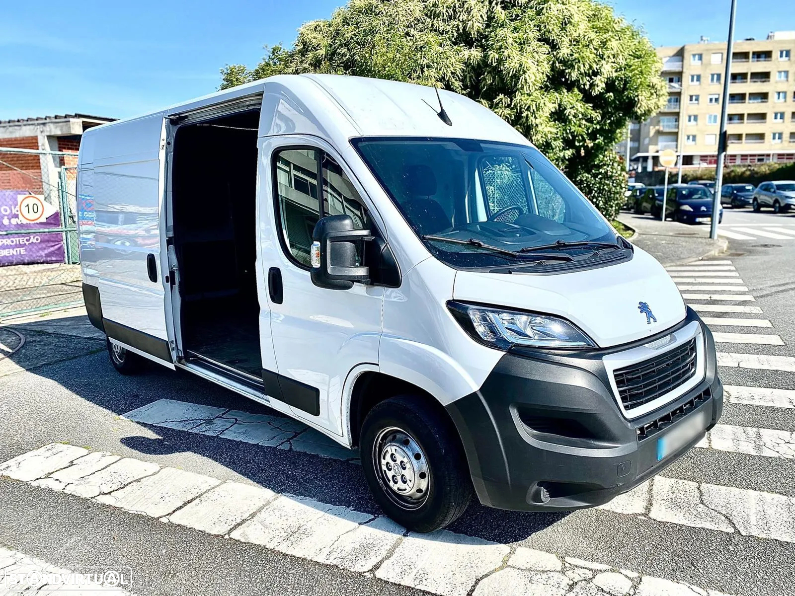 Peugeot Boxer 2.2 BlueHDi 335 L3 CD - 4