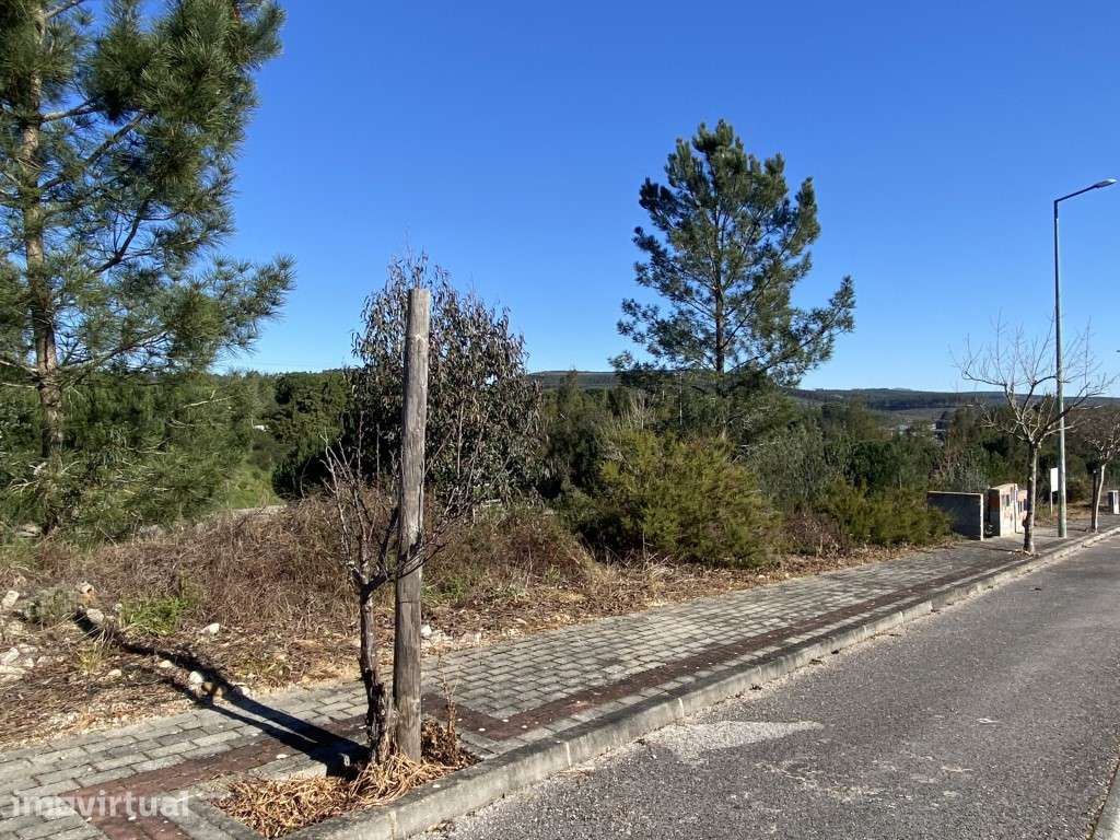 Lote de terreno para construção - Grande imagem: 2/5