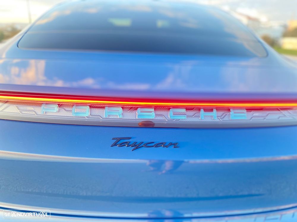 Porsche Taycan Standard - 7