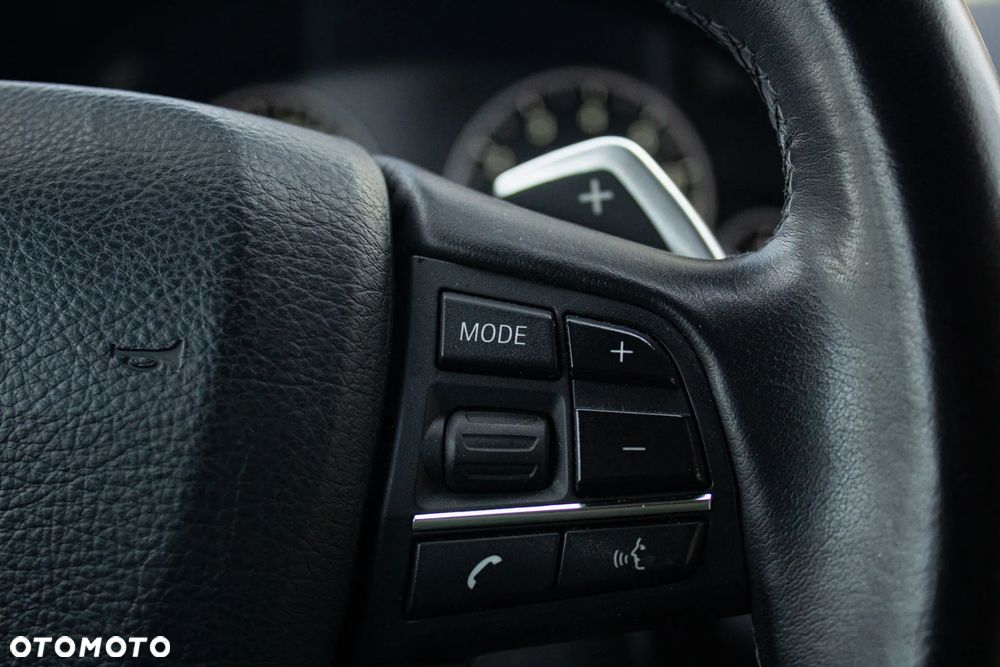 BMW Seria 6 650i - 27