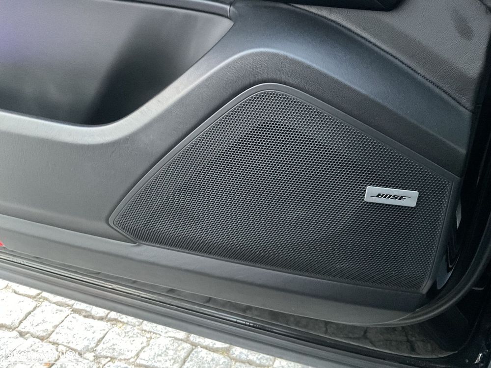 Porsche Cayenne Coupé E-Hybrid - 24
