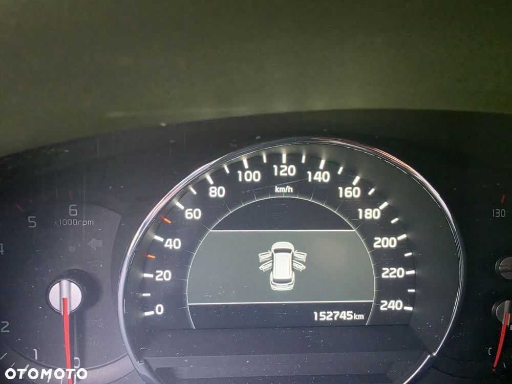 Kia Sorento - 8