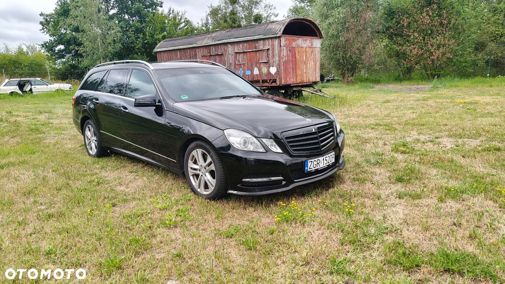 Mercedes-Benz Klasa E 350 CDI BlueEff Elegance - 1