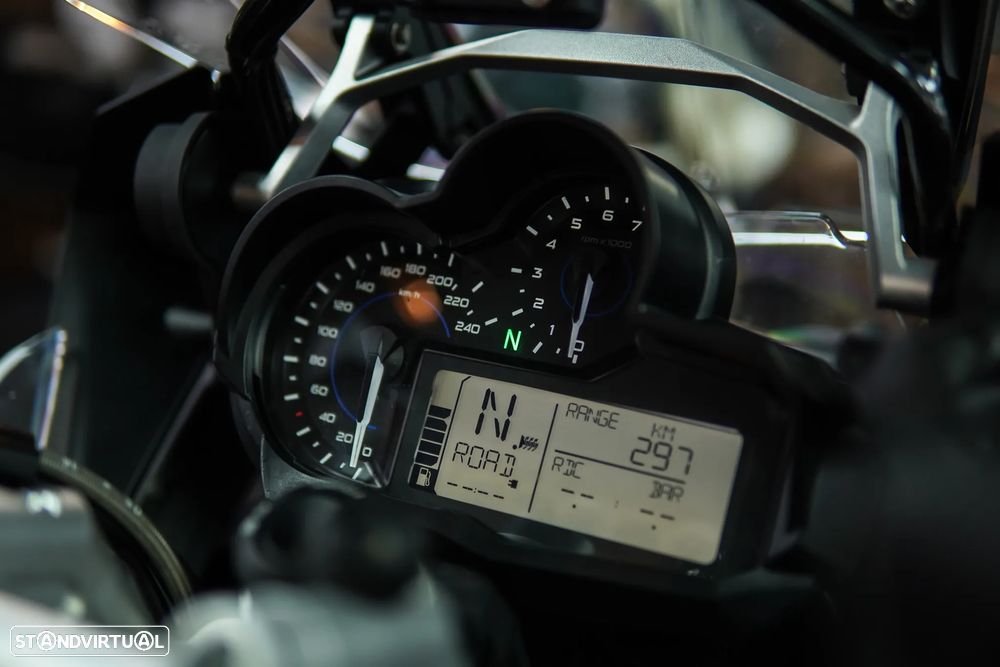 BMW R 1200 GS Adventure TRIPLE BLACK - 33