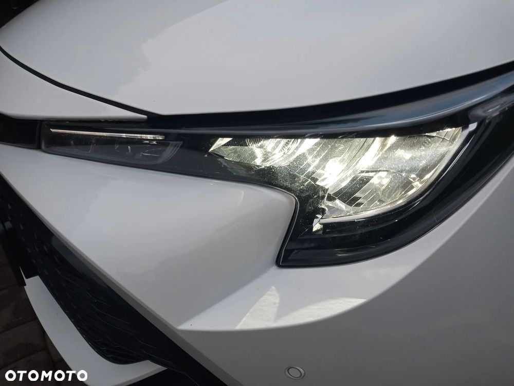 Toyota Corolla 1.8 Hybrid GPF Comfort - 14
